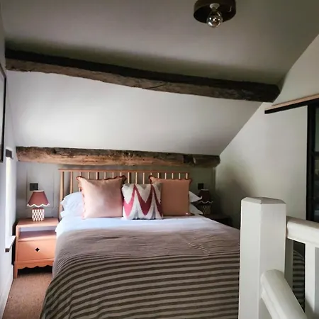 Luxury 2 Bedroom Barn Conversion Apartmán *