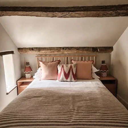 Apartment Luxury 2 Bedroom Barn Conversion With Gym *