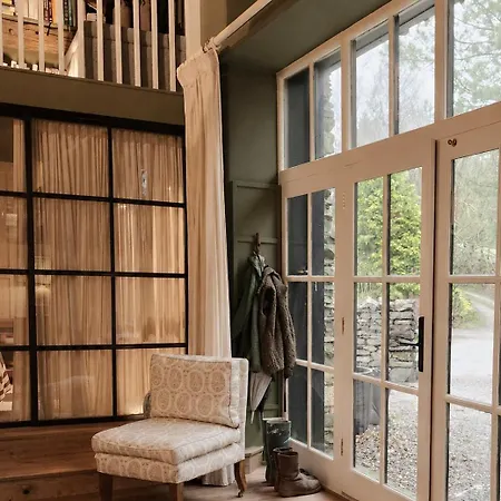 Luxury 2 Bedroom Barn Conversion With Gym Apartment Underbarrow