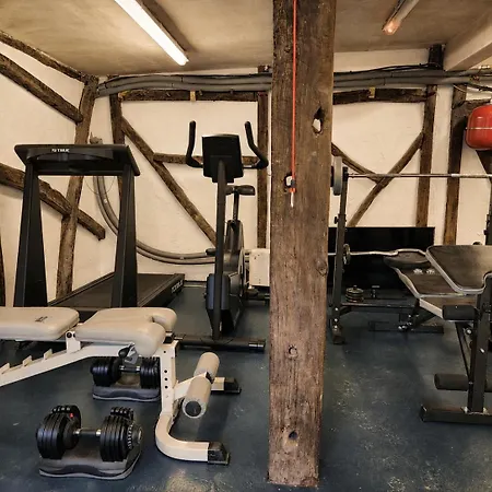 Luxury 2 Bedroom Barn Conversion With Gym Underbarrow